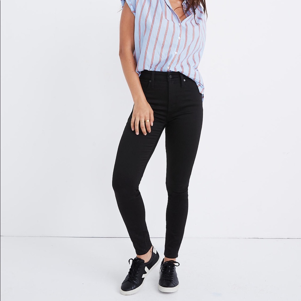 Madewell black curvy high rise  skinny jeans
